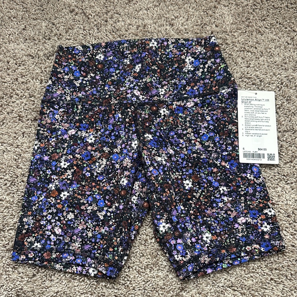 NWT Lululemon Align HR Short 8” size 6